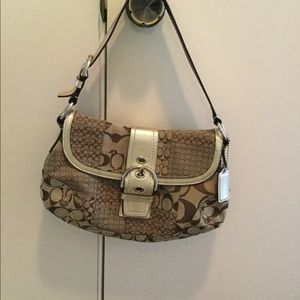Coach Hobo Shoulder Bag